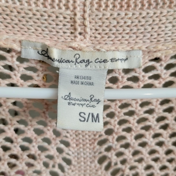 Pink Ruana - Picture 4 of 4